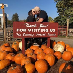 Meet your Posher, Sam